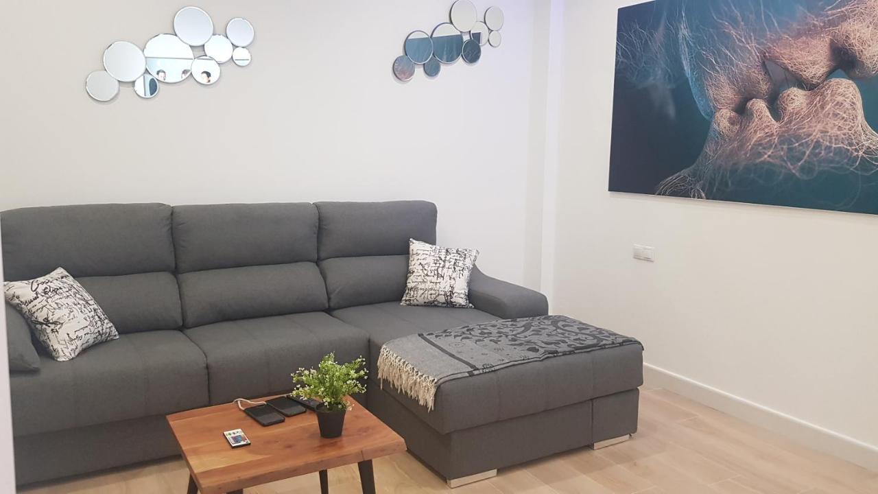 Apartamento Pepi Adults Only ซานตาโปลา ภายนอก รูปภาพ