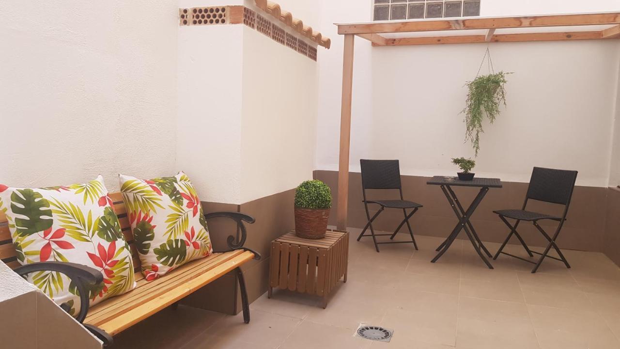 Apartamento Pepi Adults Only ซานตาโปลา ภายนอก รูปภาพ