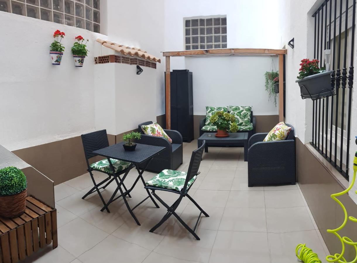 Apartamento Pepi Adults Only ซานตาโปลา ภายนอก รูปภาพ