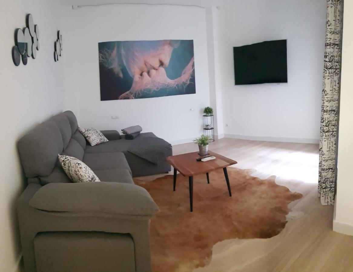 Apartamento Pepi Adults Only ซานตาโปลา ภายนอก รูปภาพ
