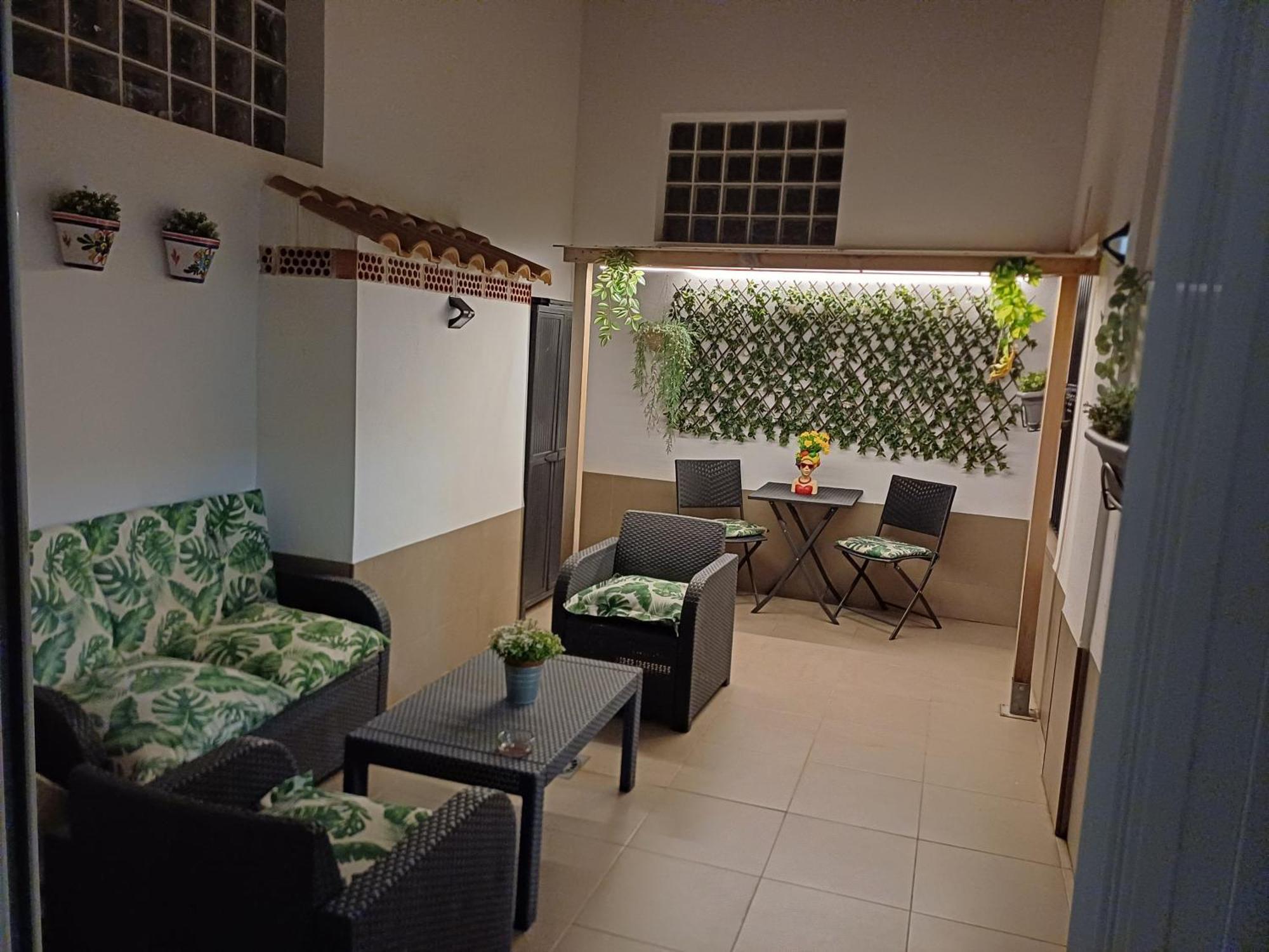 Apartamento Pepi Adults Only ซานตาโปลา ภายนอก รูปภาพ